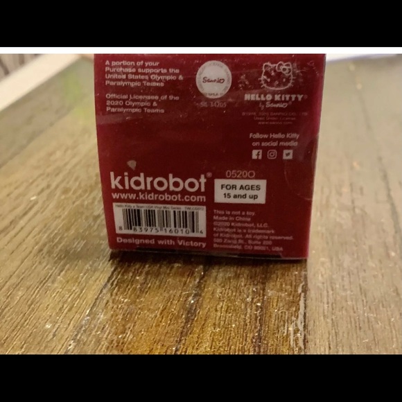 New, Kidrobot Hello Kitty Sanrio Olympics Team USA Mini Series Gold Medalist L26 - Picture 6 of 6